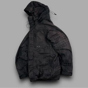 Oakley Dark Patterned Ski Jacket